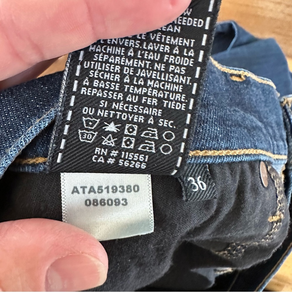 7 For All Mankind Standard Jeans - Picture 8 of 8
